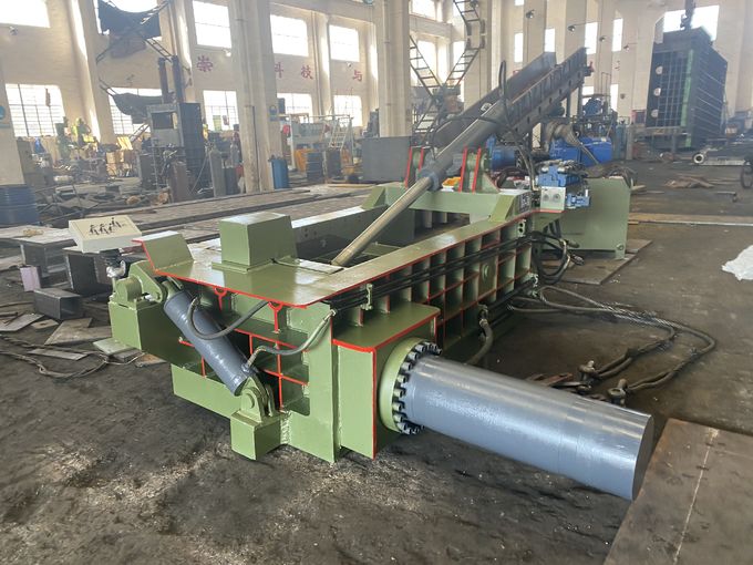 Máquina de 125 Ton Small Scrap Metal Baler para as latas de alumínio de aço de cobre 4 de UBC