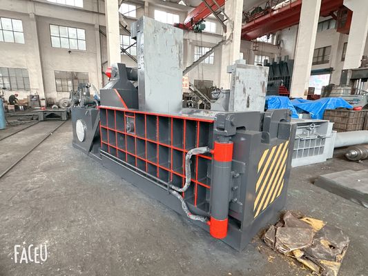 comprar Dispositivo de embalagem de resíduos metálicos totalmente automático 3 conjuntos de motor de 18,5kw online manufacture