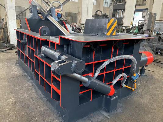 Comprar Prensa Hidráulica para Sucata Y81F-315 com Pressão de 21 MPa e Motores Duplos de 45 kW online manufacture